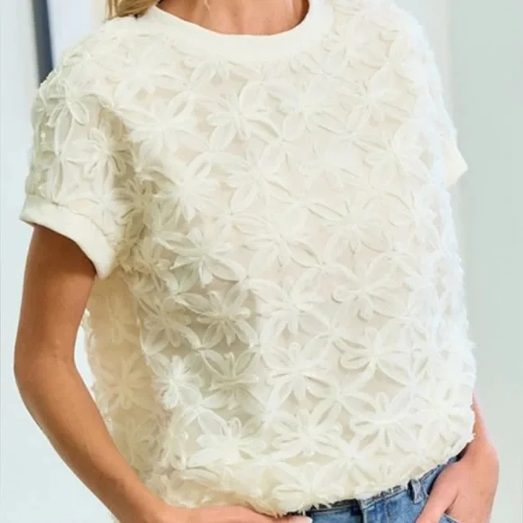 Mesh Flower Round Neck Short Sleeve Top - Picture 2 of 7